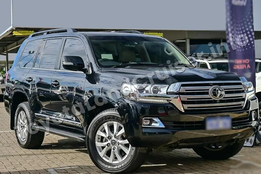 TOYOTA LANDCRUISER 200 SAHARA