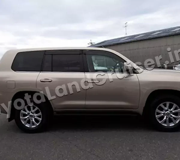 TOYOTA LANDCRUISER 200 AX-G