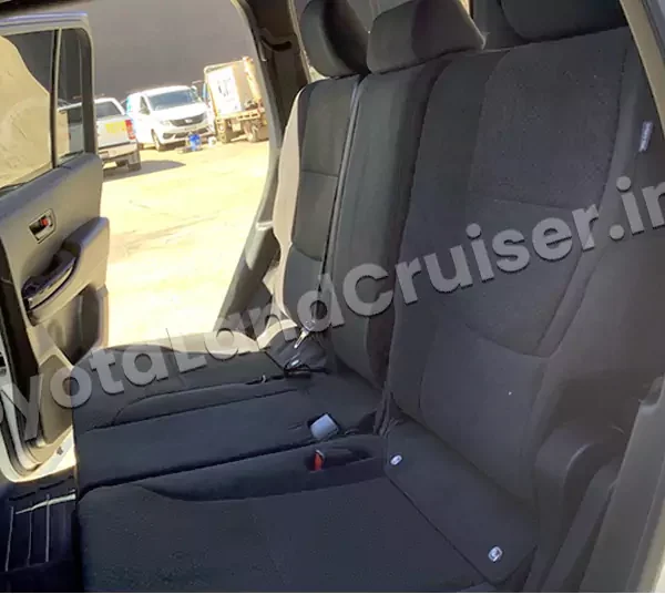 TOYOTA LANDCRUISER 300 GXL